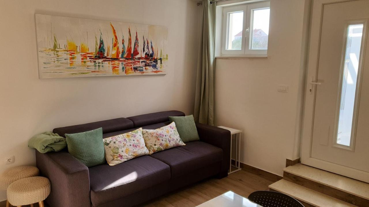 La Dolce Vita Apartments Unit 2 Posedarje Esterno foto